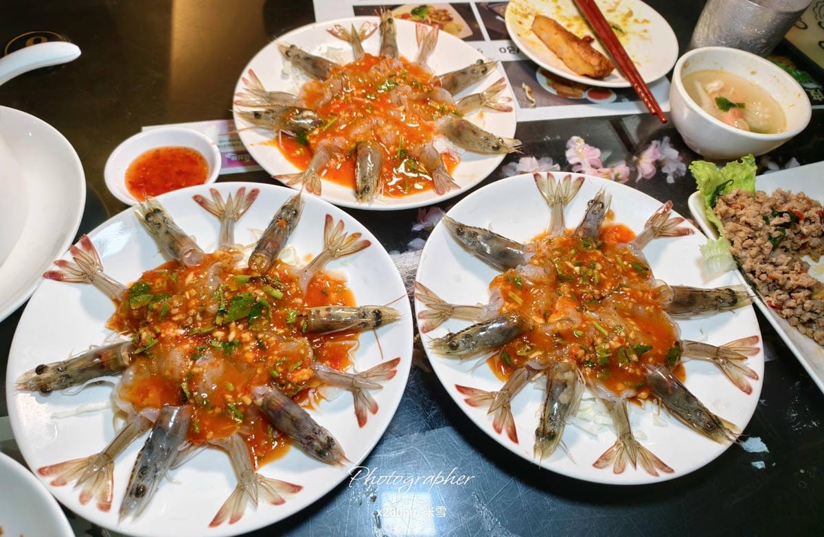 【台北最佛吃到飽】雲南小鎮餐坊，含酒水吃到飽竟然只要500❤️
