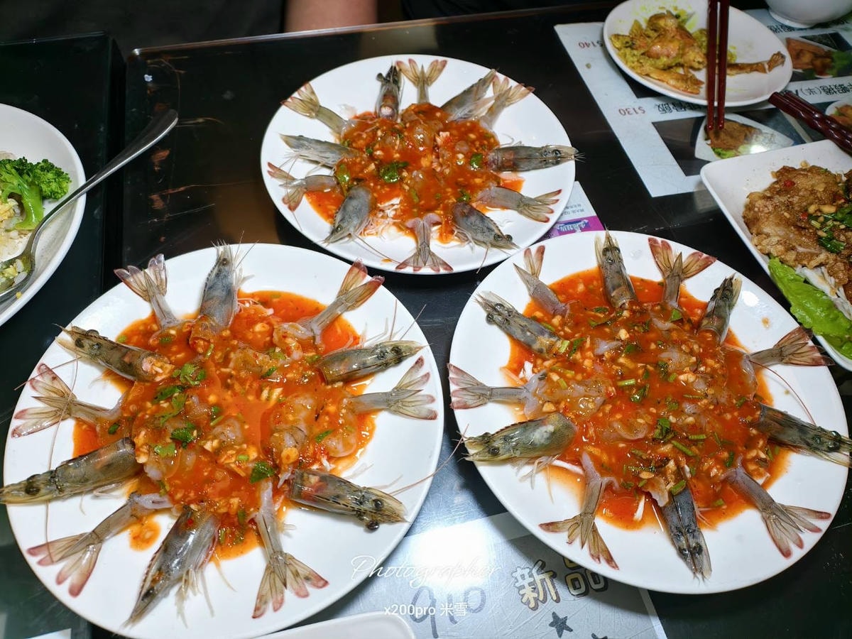 【台北最佛吃到飽】雲南小鎮餐坊，含酒水吃到飽竟然只要500❤️