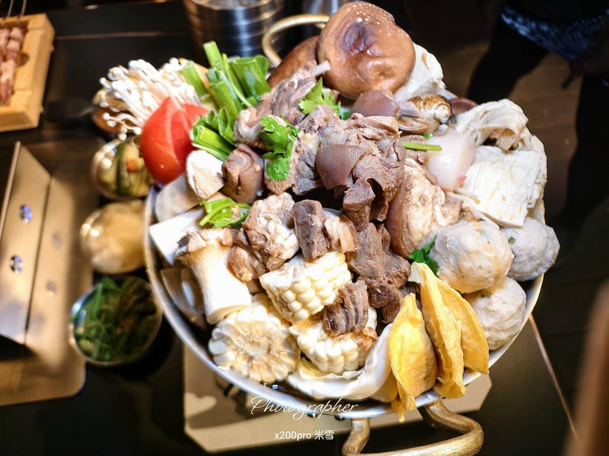 【台北美食】羊騷殿,全台首創自動烤串的美味羊肉料理🍻 - 第19張圖 【台北美食】羊騷殿,全台首創自動烤串的美味羊肉料理🍻
