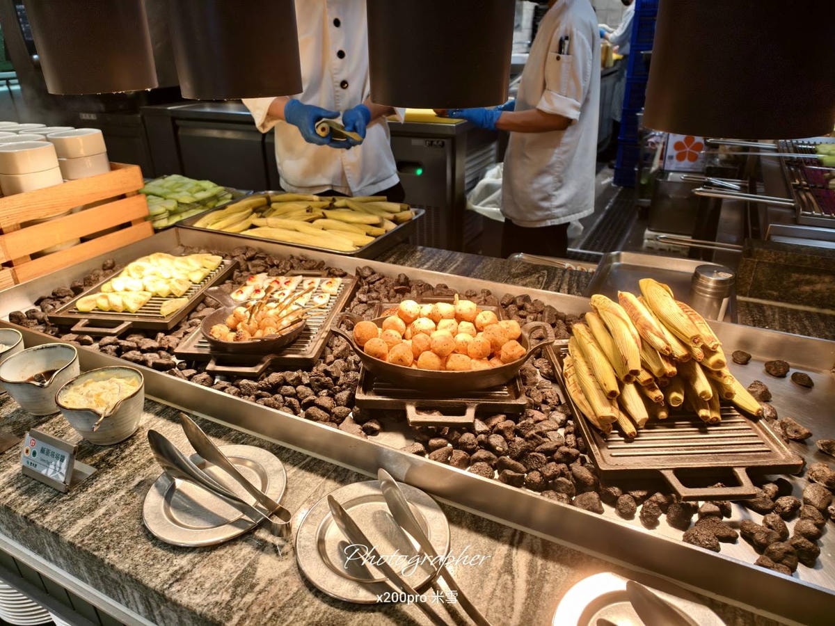 【板橋美食吃到飽】果然匯 新北板橋店，蔬食吃到飽天花板再訪🥰