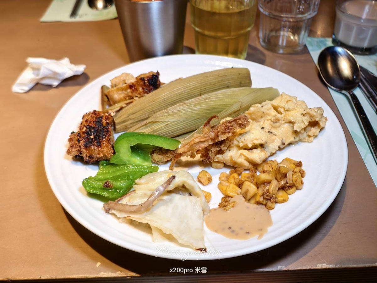 【板橋美食吃到飽】果然匯 新北板橋店，蔬食吃到飽天花板再訪🥰