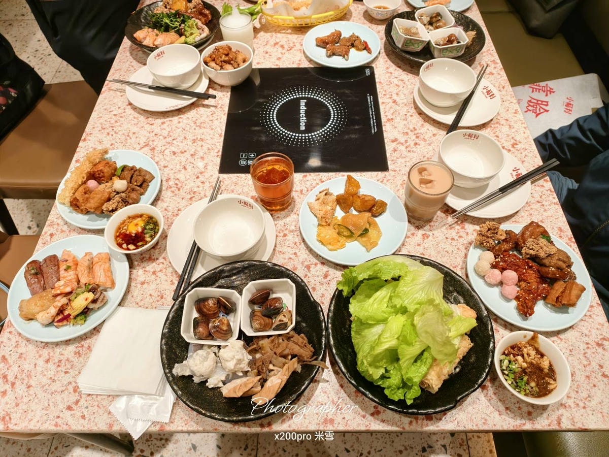 【中和美食吃到飽】小福利麻辣鍋 中和環球店,同時享有豐盛百匯的鍋物吃到飽❤️ - 第24張圖 【中和美食吃到飽】小福利麻辣鍋 中和環球店,同時享有豐盛百匯的鍋物吃到飽❤️