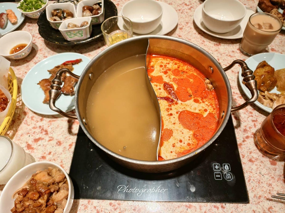【中和美食吃到飽】小福利麻辣鍋 中和環球店,同時享有豐盛百匯的鍋物吃到飽❤️ - 第7張圖 【中和美食吃到飽】小福利麻辣鍋 中和環球店,同時享有豐盛百匯的鍋物吃到飽❤️
