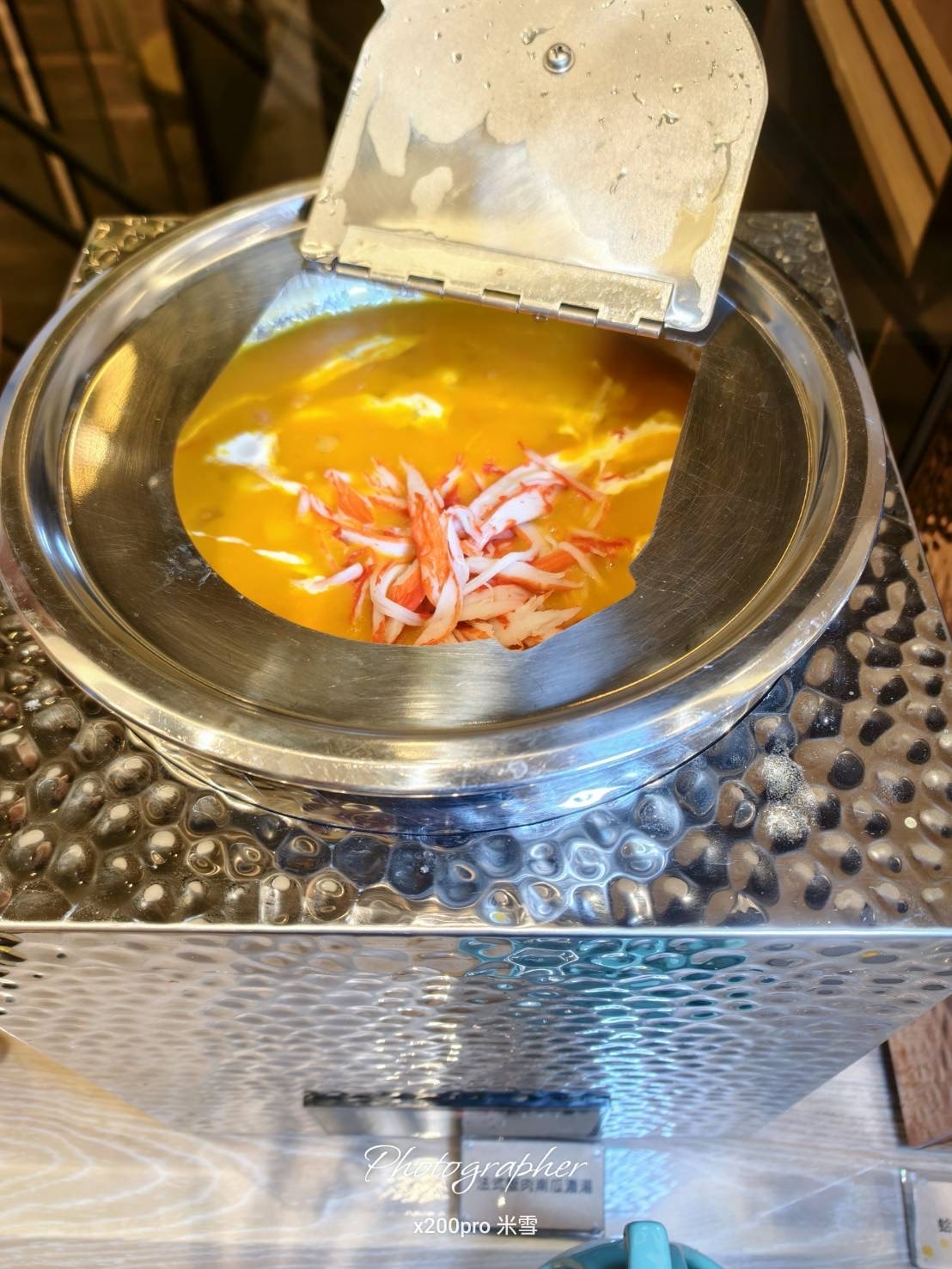 【桃園吃到飽】拾塘自助餐，超美飯店享受帝王蟹自由🍺