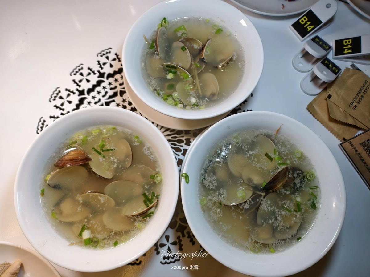 【桃園吃到飽】拾塘自助餐，超美飯店享受帝王蟹自由🍺