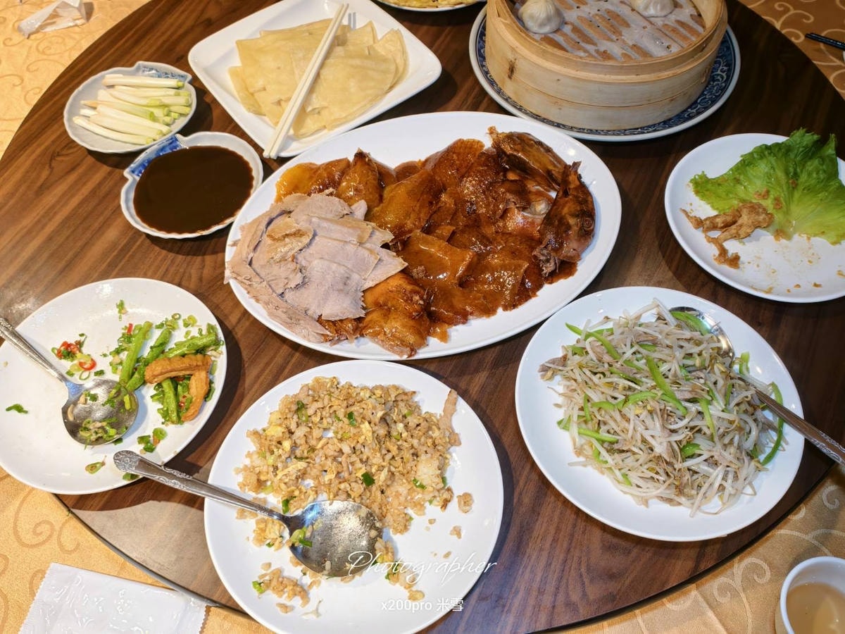 【台北美食】芙蓉園中餐廳，不到$2000的便宜好吃烤鴨再訪😍