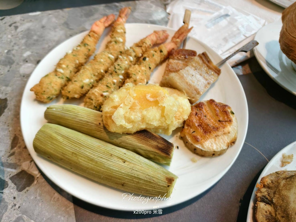 【新莊吃到飽】INPARADISE饗饗 新莊 i-Tower，高空下午茶再訪☕