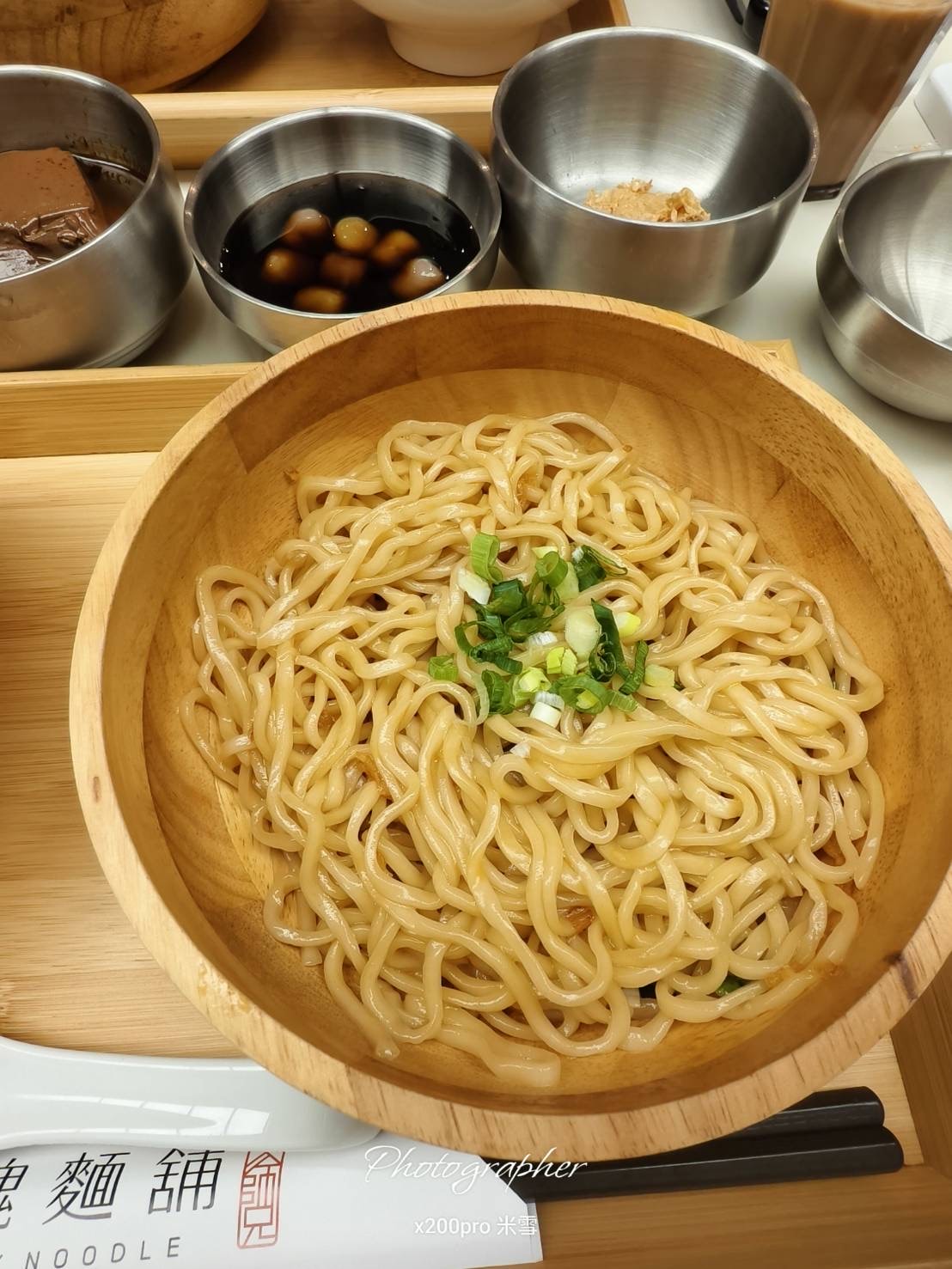 【新莊吃到飽】大師兄銷魂麵舖新莊宏匯 PLUS 店，自助吧開心吃🥰