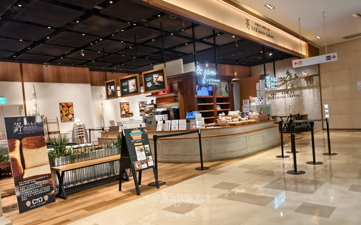 【板橋吃到飽】嵜本高級生吐司專門店板橋大遠百，生吐司吃到飽再訪☕️