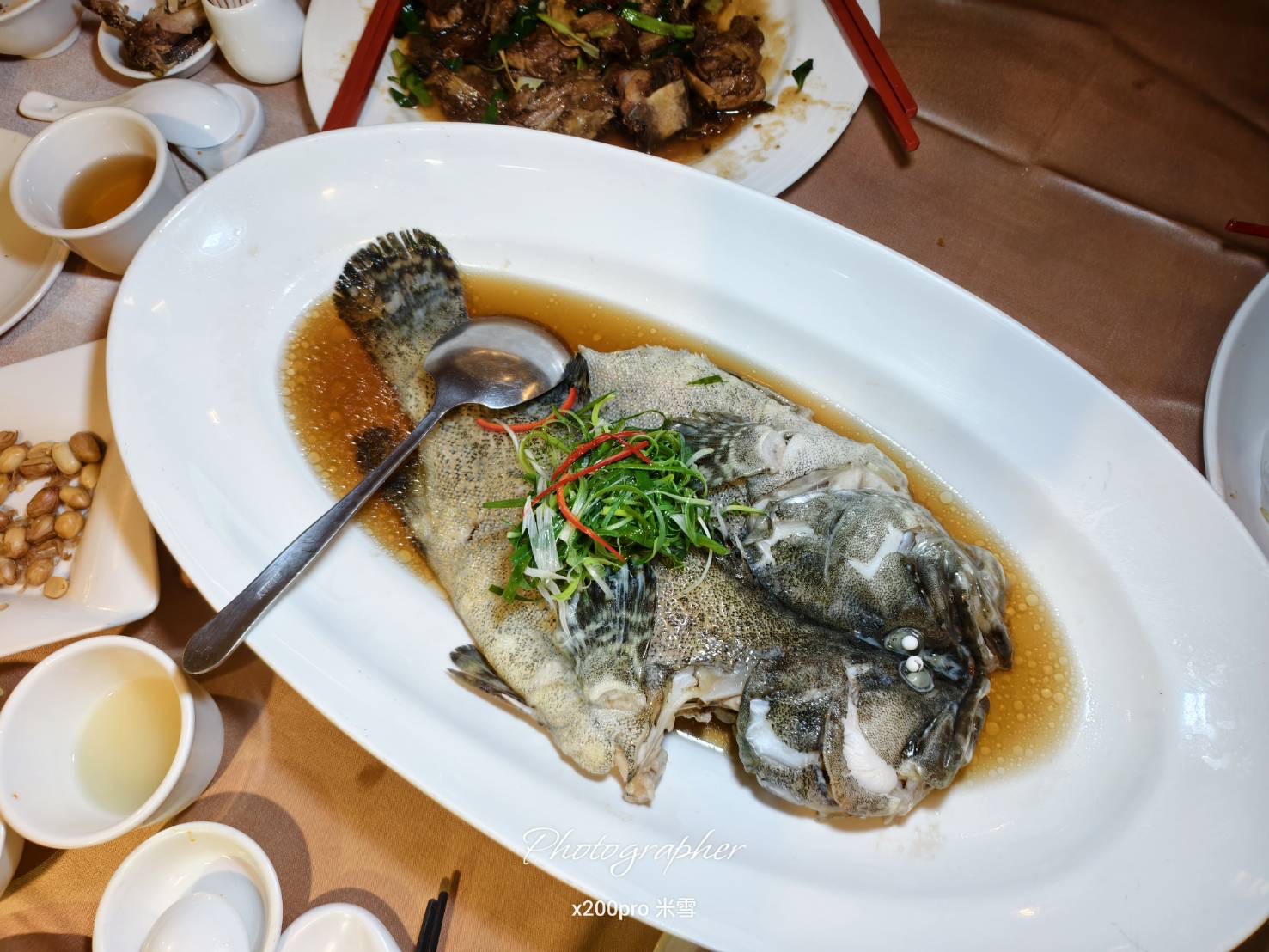 【新莊美食】喜月港式飲茶，烤鴨和港點都好吃耶！