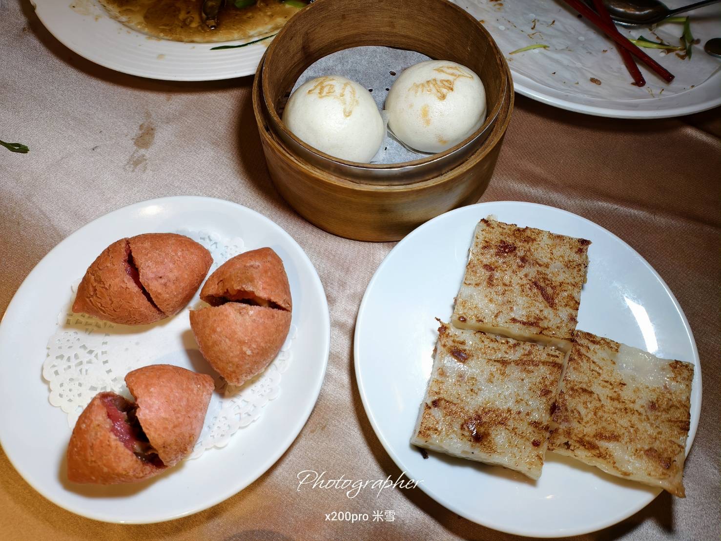 【新莊美食】喜月港式飲茶，烤鴨和港點都好吃耶！