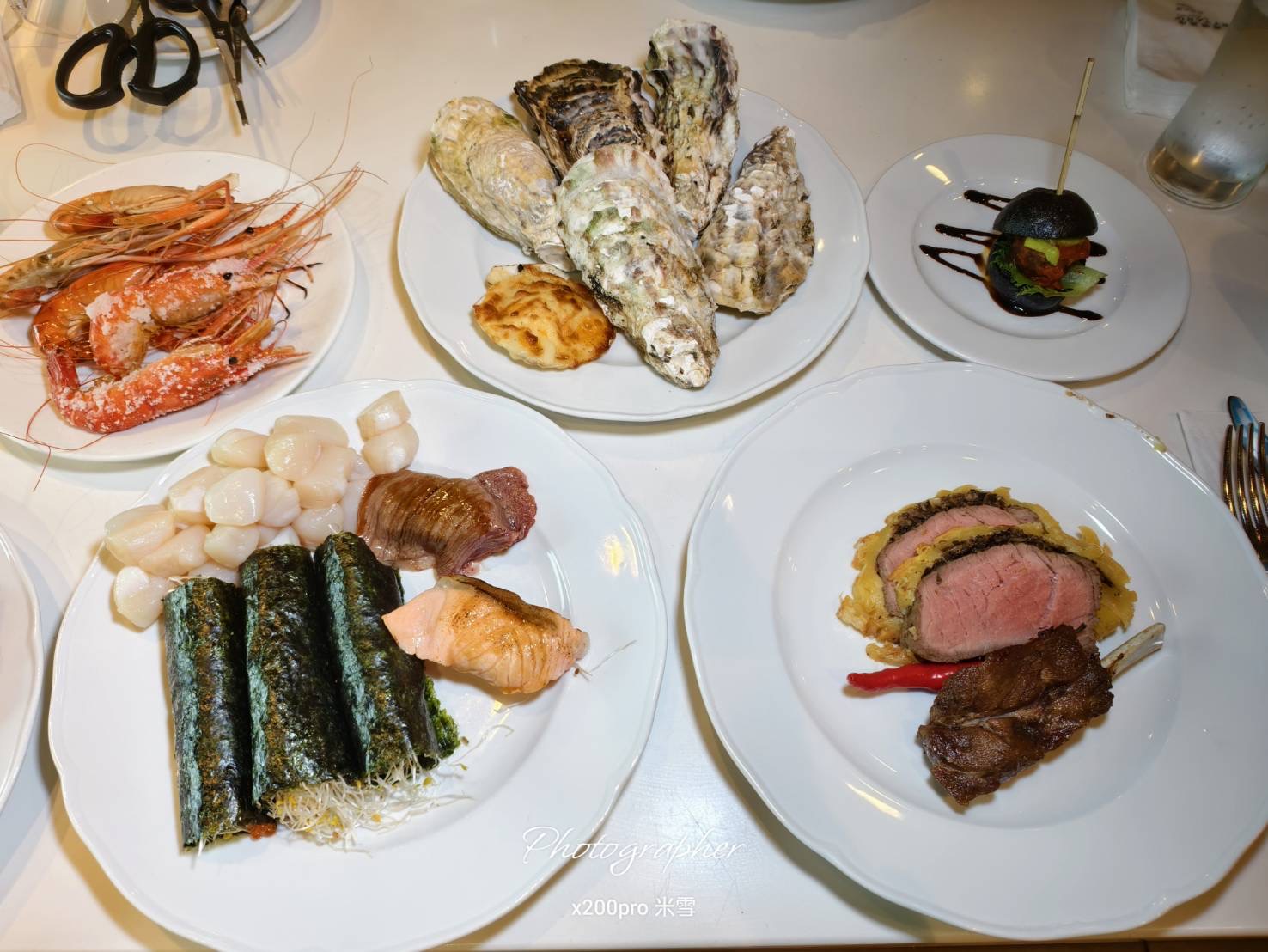 【台北吃到飽】六1福萬怡敘日美年嘉年華，暢吃各種美牛美食與泰國蝦自由啦🍺