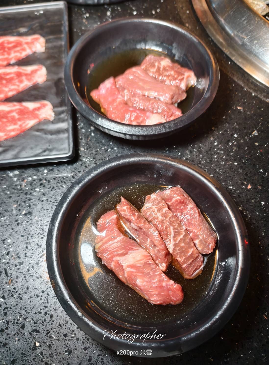 【桃園吃到飽】大漠紅頂級燒肉，老饕秘境再訪大嗑Q彈牛舌&生食干貝暢吃🍺