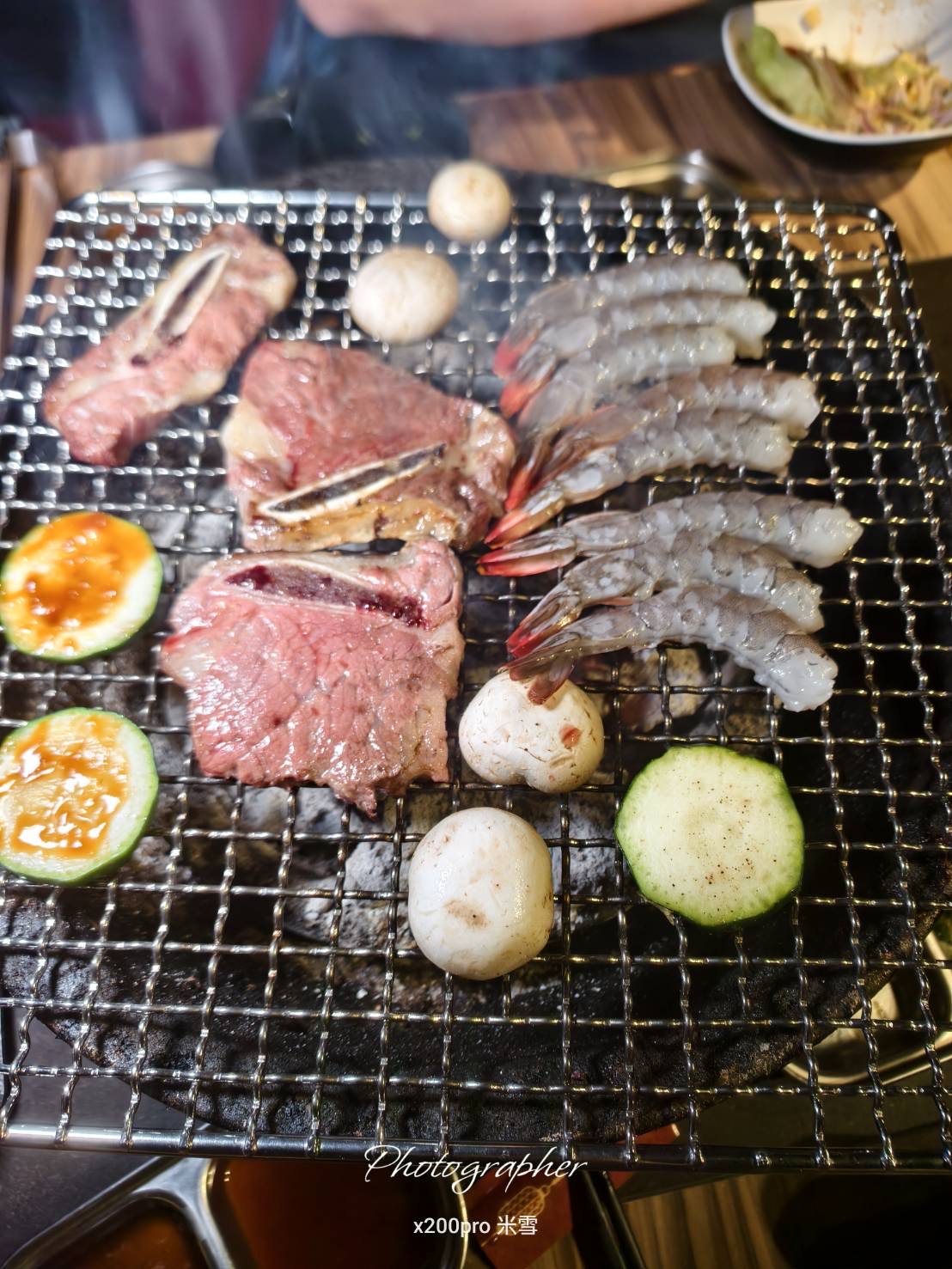 【台中吃到飽】HOME燒肉，單人友善&寵物友善的碳火燒肉最棒了！