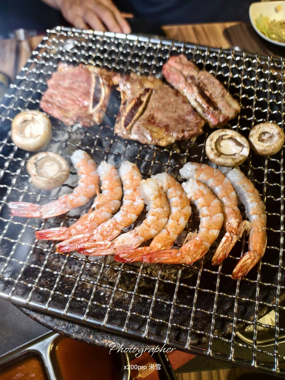 【台中吃到飽】HOME燒肉，單人友善&寵物友善的碳火燒肉最棒了！
