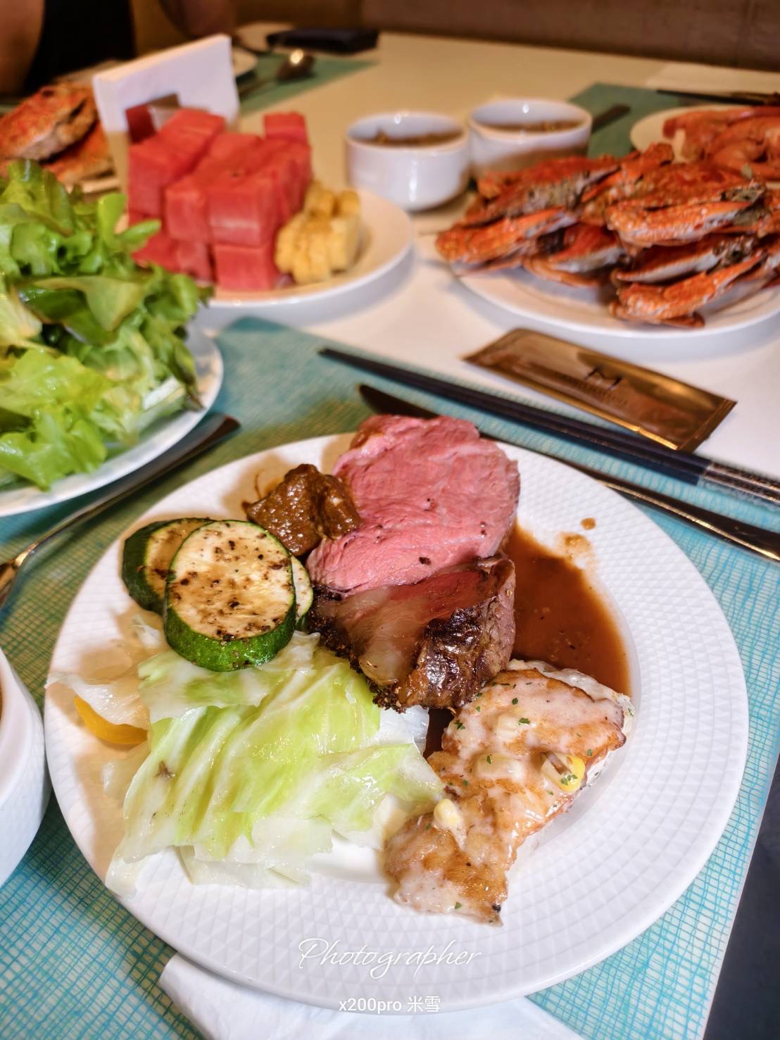 【台北吃到飽】美福大飯店，彩匯自助午餐雪蟹、和牛、鮭魚肚吃到飽🍺