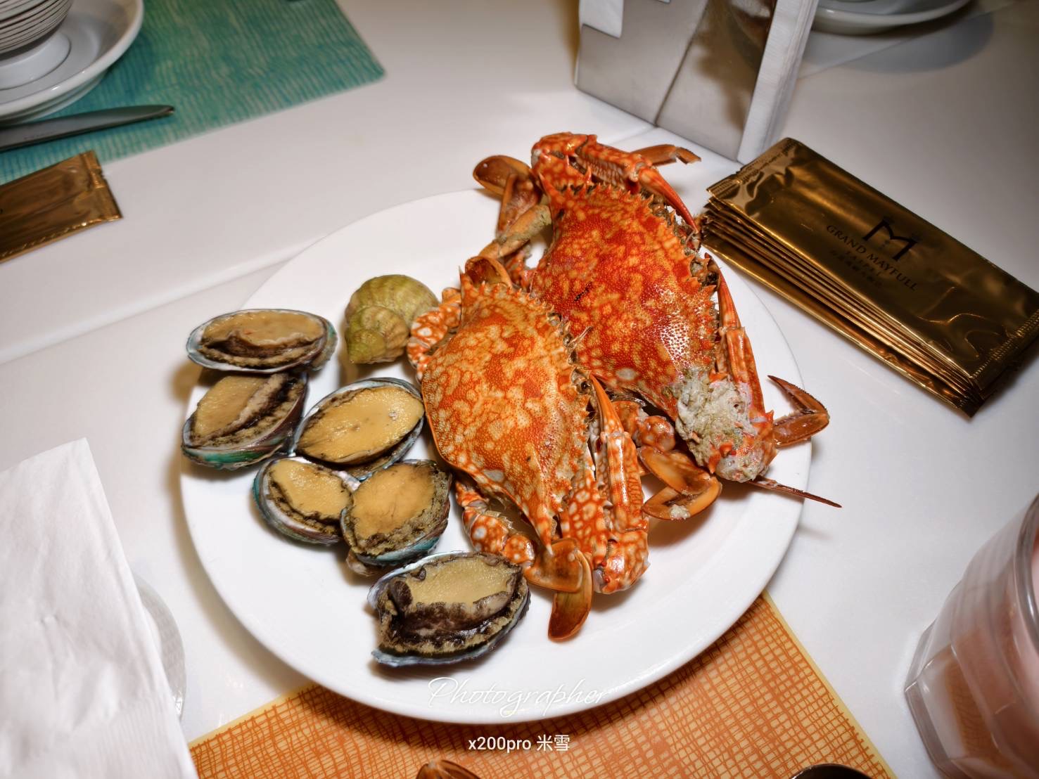 【台北吃到飽】美福大飯店，彩匯自助午餐雪蟹、和牛、鮭魚肚吃到飽🍺
